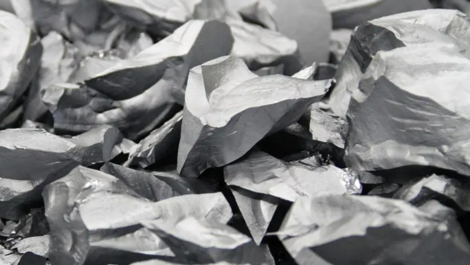 降幅近5%，硅料價(jià)格持續(xù)走低